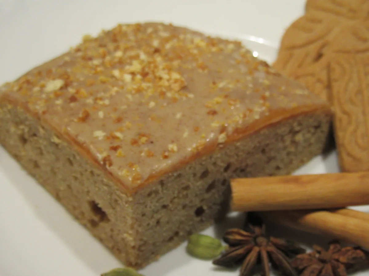 Rezept: Backen: Spekulatius-Schnitten Bild Nr. 4579 Backen: Spekulatius-Schnitten - Rezept - Bild Nr. 4579