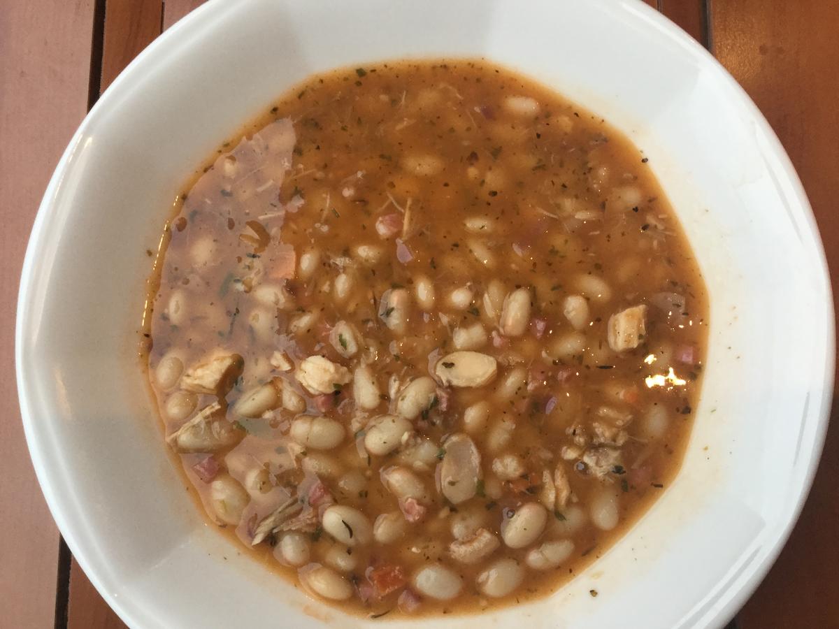 Schnelle weiße Bohnensuppe a la Ari - einfach - von Chilitanz