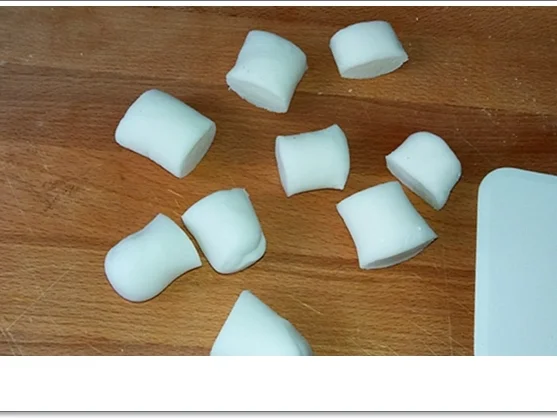 Gedämpfte Dumplings mit Schweinehack Füllung - Rezept - Bild Nr. 4581