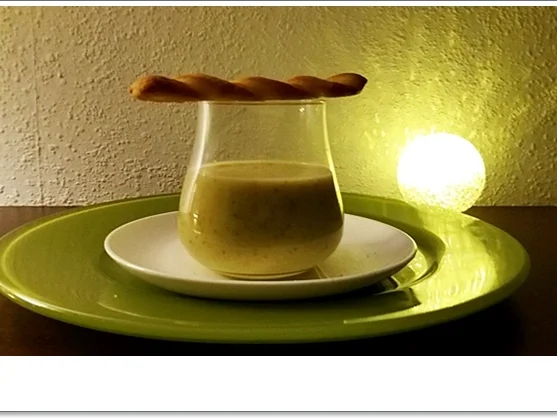 Cremige Staudensellerie-Salbei-Suppe - Rezept - Bild Nr. 4599