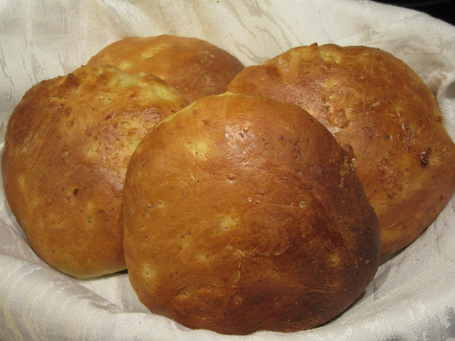 Brot/Brötchen: Kartoffelbrötchen für Burger - Rezept - kochbar.de