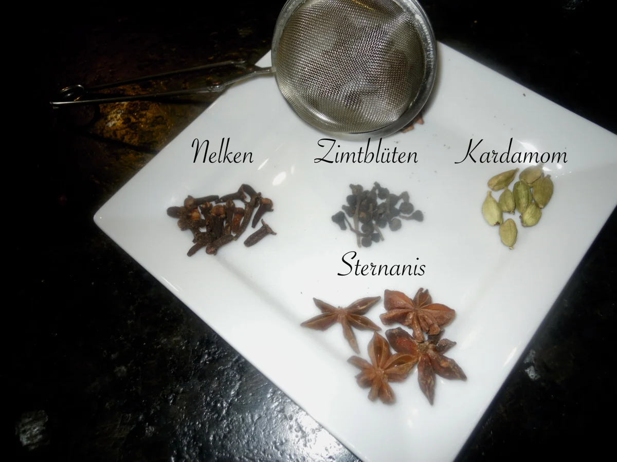 Rezept: Glühwein Gewürz Sirup Konzentrat Bild Nr. 4631 Glühwein Gewürz Sirup Konzentrat - Rezept - Bild Nr. 4631