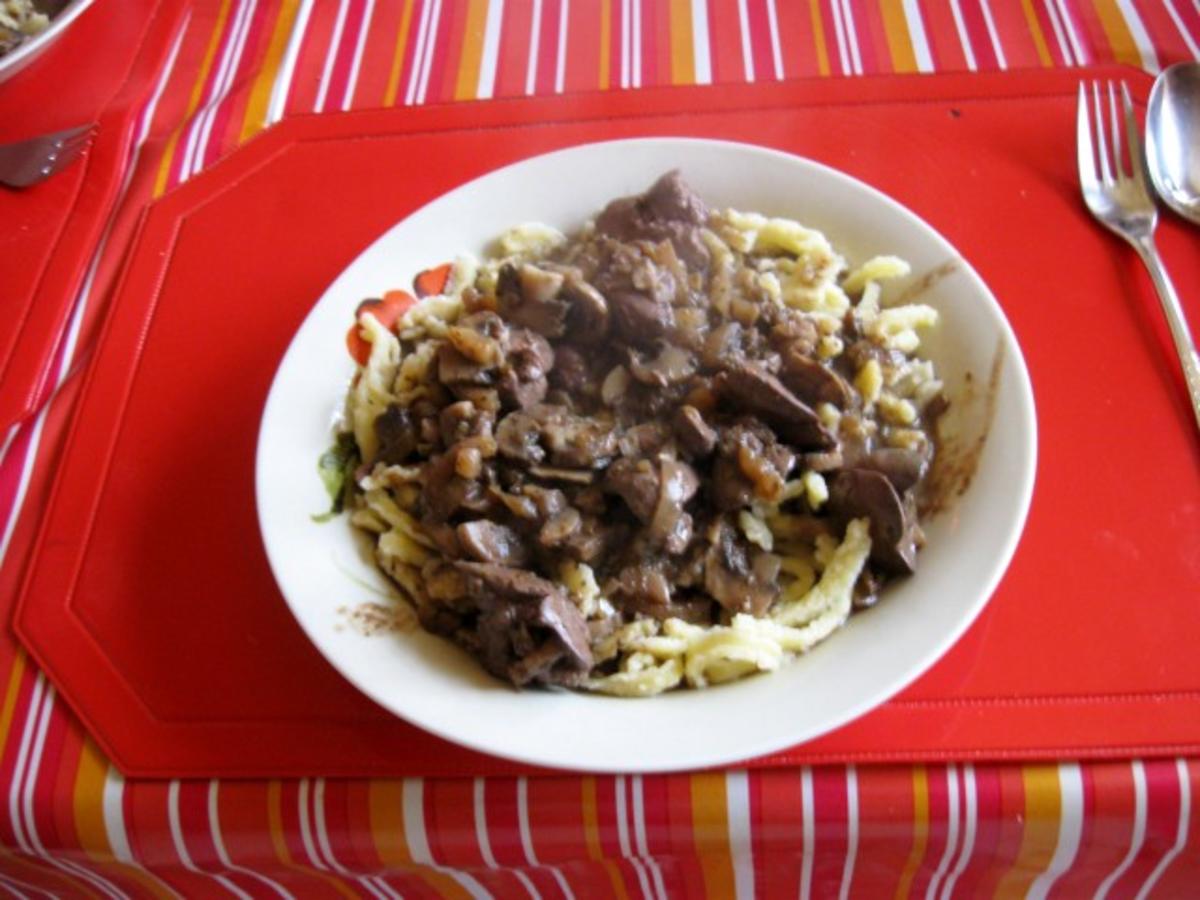 Bilder für Hühnerleber mit Champignons Rezept