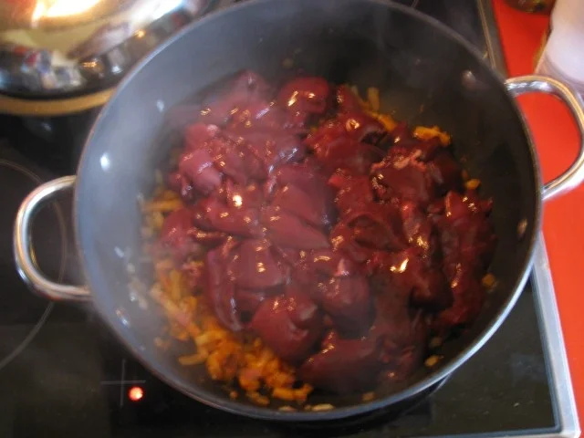 Rezept: Hühnerleber mit Champignons Bild Nr. 7 Hühnerleber mit Champignons - Rezept - Bild Nr. 7