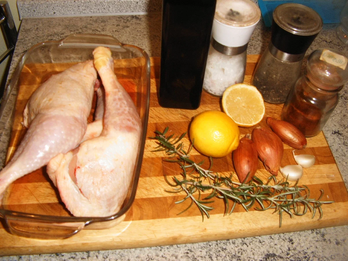 Rezept: Zitronen-Hähnchenkeulen Bild Nr. 4604 Zitronen-Hähnchenkeulen - Rezept - Bild Nr. 4604