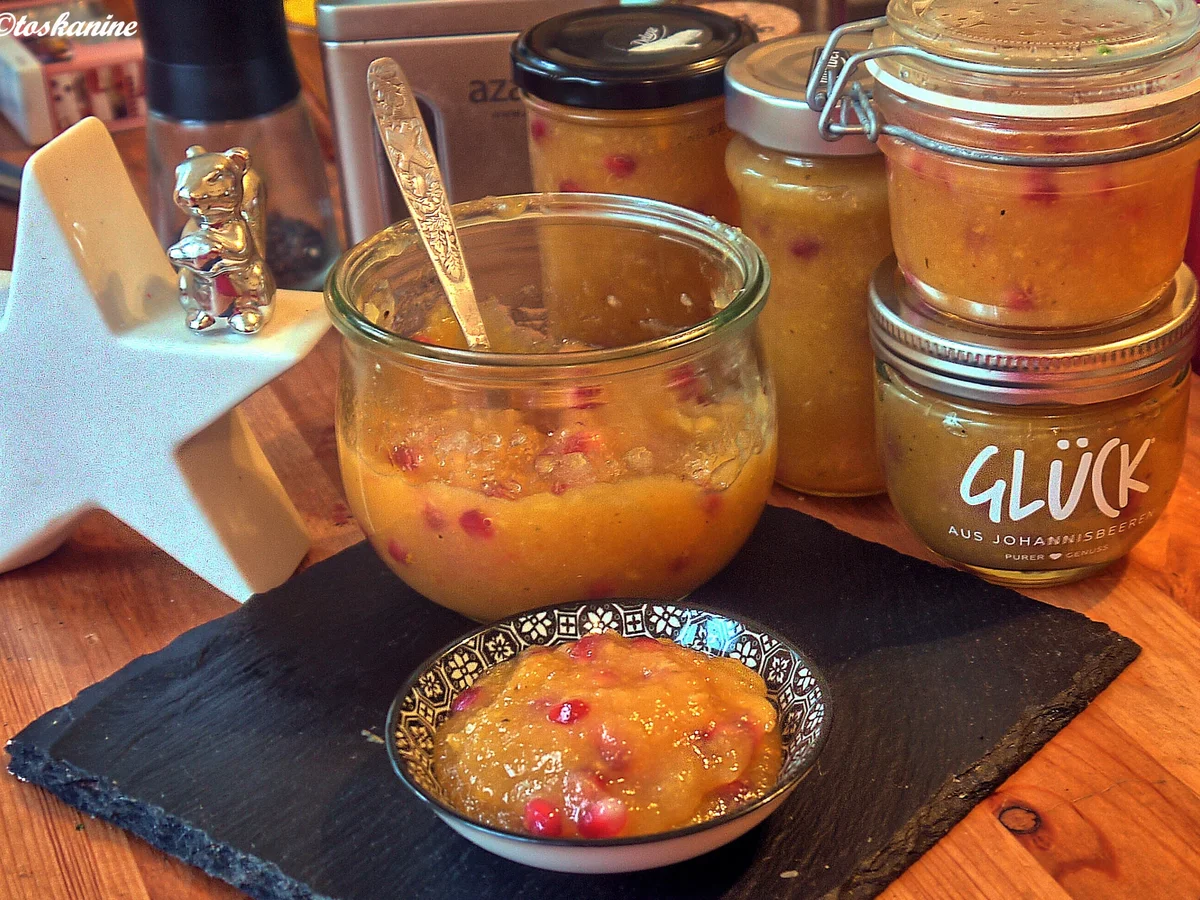 Kaki-Granatapfel-Konfitüre mit Tonkabohne - Rezept - Bild Nr. 2