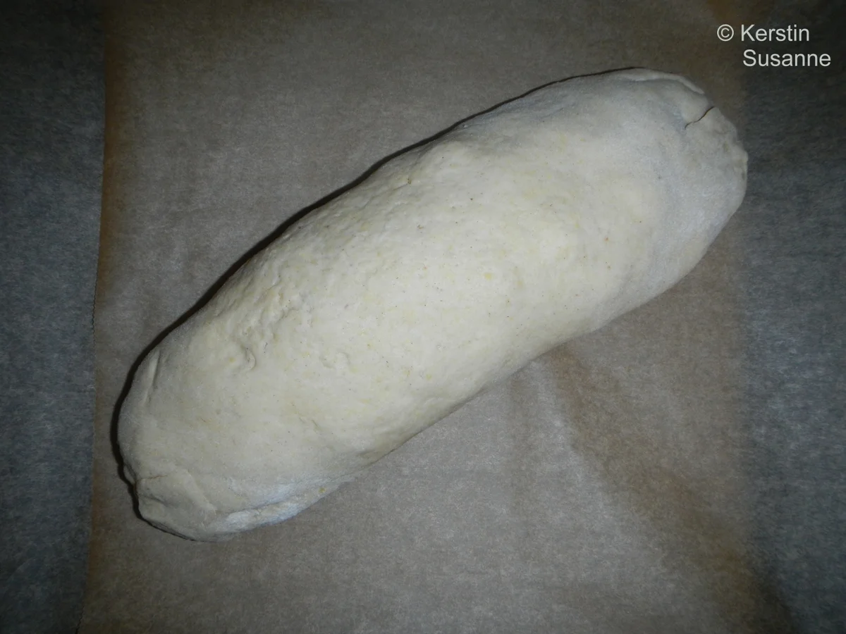 Rezept: Schwarzwälder Stollen Bild Nr. 17229 Schwarzwälder Stollen - Rezept - Bild Nr. 17229