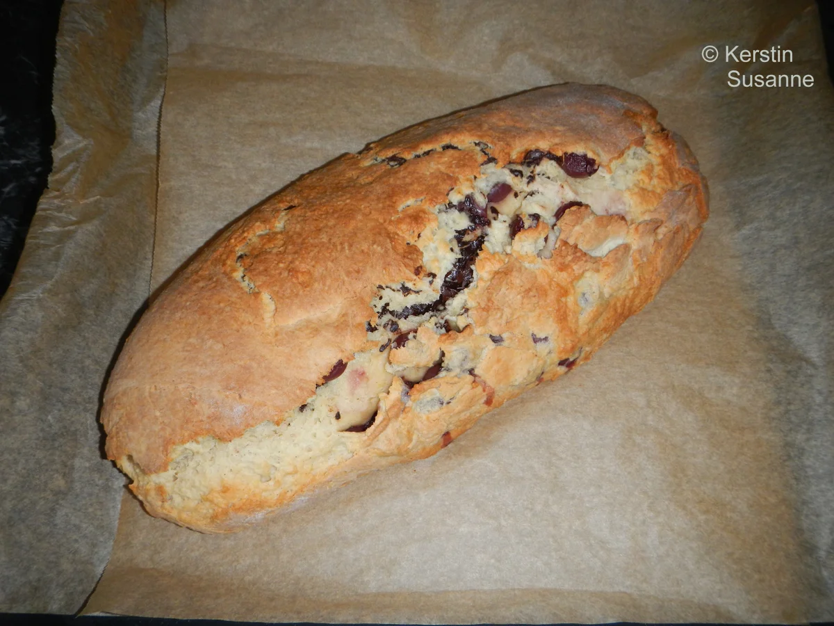 Rezept: Schwarzwälder Stollen Bild Nr. 17230 Schwarzwälder Stollen - Rezept - Bild Nr. 17230