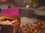 Beerenspeise in Schokohülle, mit Rosettenwaffeln - Rezept - Bild Nr. 4627