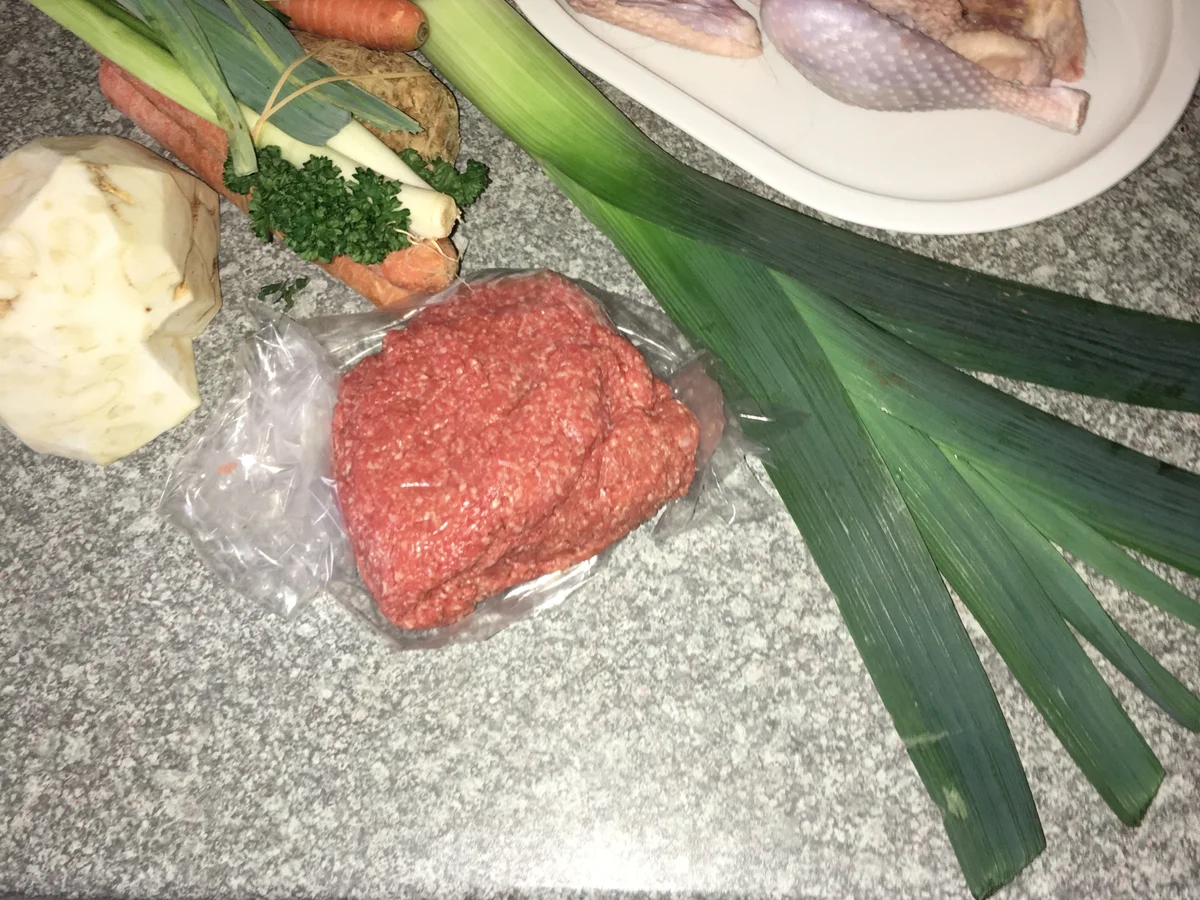 Lecker Suppenhuhn - Rezept - Bild Nr. 4627