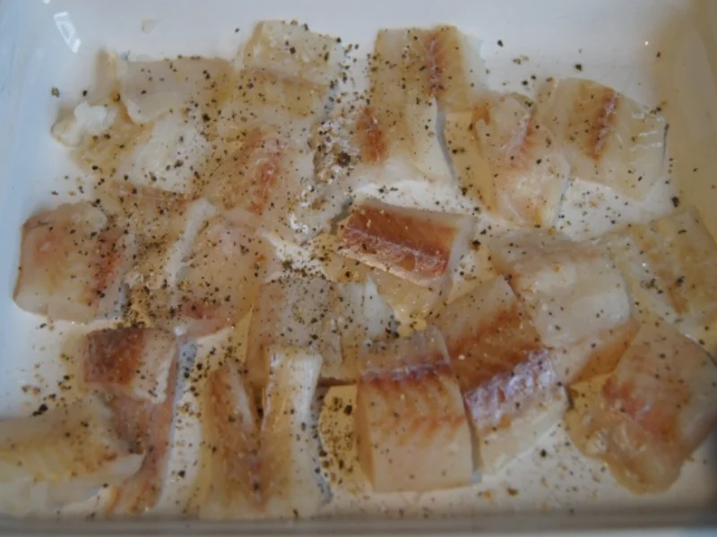 Rezept: Ausgebackenes Seelachsfilet mit Rösti-Ecken und Rahmerbsen Bild Nr. 4630 Ausgebackenes Seelachsfilet mit Rösti-Ecken und Rahmerbsen - Rezept - Bild Nr. 4630