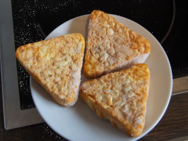 Rezept: Ausgebackenes Seelachsfilet mit Rösti-Ecken und Rahmerbsen Bild Nr. 4633 Ausgebackenes Seelachsfilet mit Rösti-Ecken und Rahmerbsen - Rezept - Bild Nr. 4633