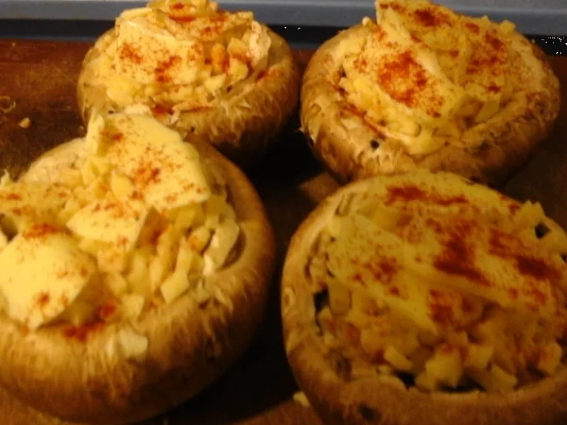 Riesen-Champignons mit Käsefüllung - Rezept - Bild Nr. 5