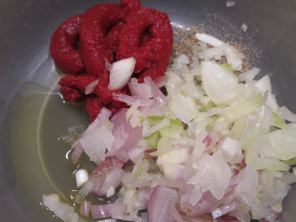 Rezept: Pikantes Backen: Blätterteig-Quiche mit Parmesanstreuseln Bild Nr. 4646 Pikantes Backen: Blätterteig-Quiche mit Parmesanstreuseln - Rezept - Bild Nr. 4646