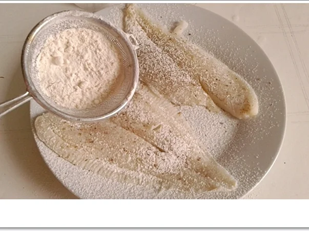 Rezept: Gebratene Scholle nach Finkenwerder Art mit Salzkartoffeln Bild Nr. 4652 Gebratene Scholle nach Finkenwerder Art mit Salzkartoffeln - Rezept - Bild Nr. 4652