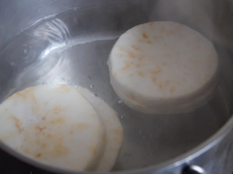 Rezept: Sellerie-Cordon-bleu mit Süßkartoffelstampf Bild Nr. 4649 Sellerie-Cordon-bleu mit Süßkartoffelstampf - Rezept - Bild Nr. 4649