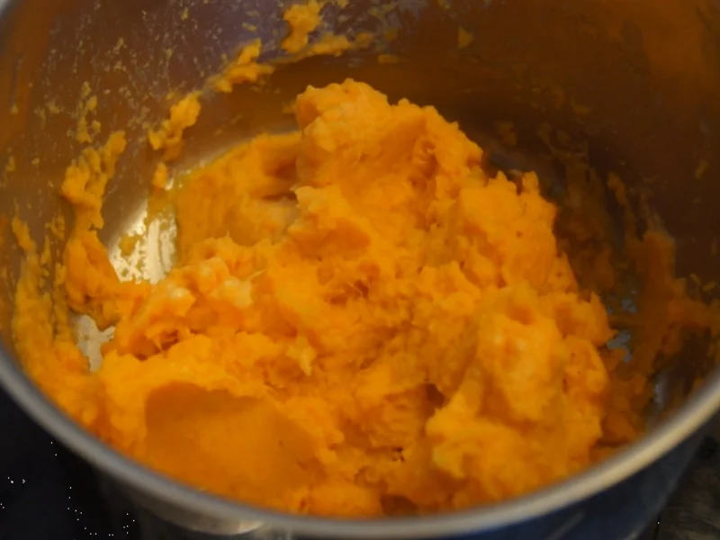 Rezept: Sellerie-Cordon-bleu mit Süßkartoffelstampf Bild Nr. 4659 Sellerie-Cordon-bleu mit Süßkartoffelstampf - Rezept - Bild Nr. 4659