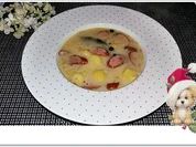 Kartoffelsuppe mit Würstchen & mit Crème fraîche verfeinert - Rezept - Bild Nr. 4645