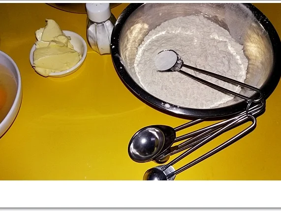 Windbeutel - Eclairs mit Brombeeren - Rezept - Bild Nr. 4648