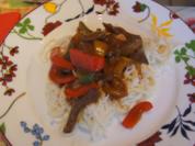 Rindfleisch mit Gemüse im Wok und Weizennudeln - Rezept - Bild Nr. 4649