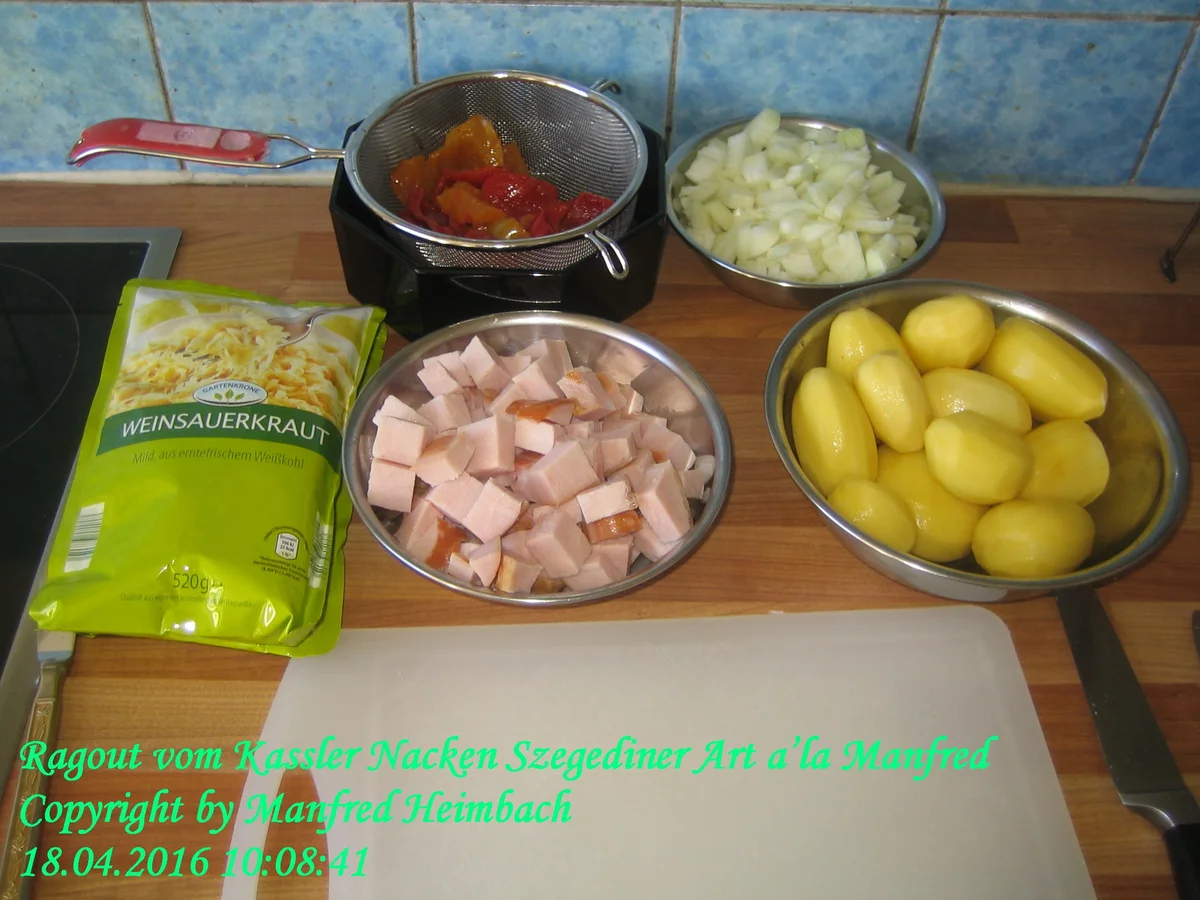 Rezept: Fleisch – Ragout vom Kassler Nacken Szegediner Art a’la Manfred Bild Nr. 4669 Fleisch – Ragout vom Kassler Nacken Szegediner Art a’la Manfred - Rezept - Bild Nr. 4669