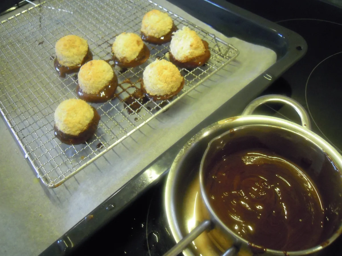 Rezept: Kokos Kuppeln Bild Nr. 4728 Kokos Kuppeln - Rezept - Bild Nr. 4728