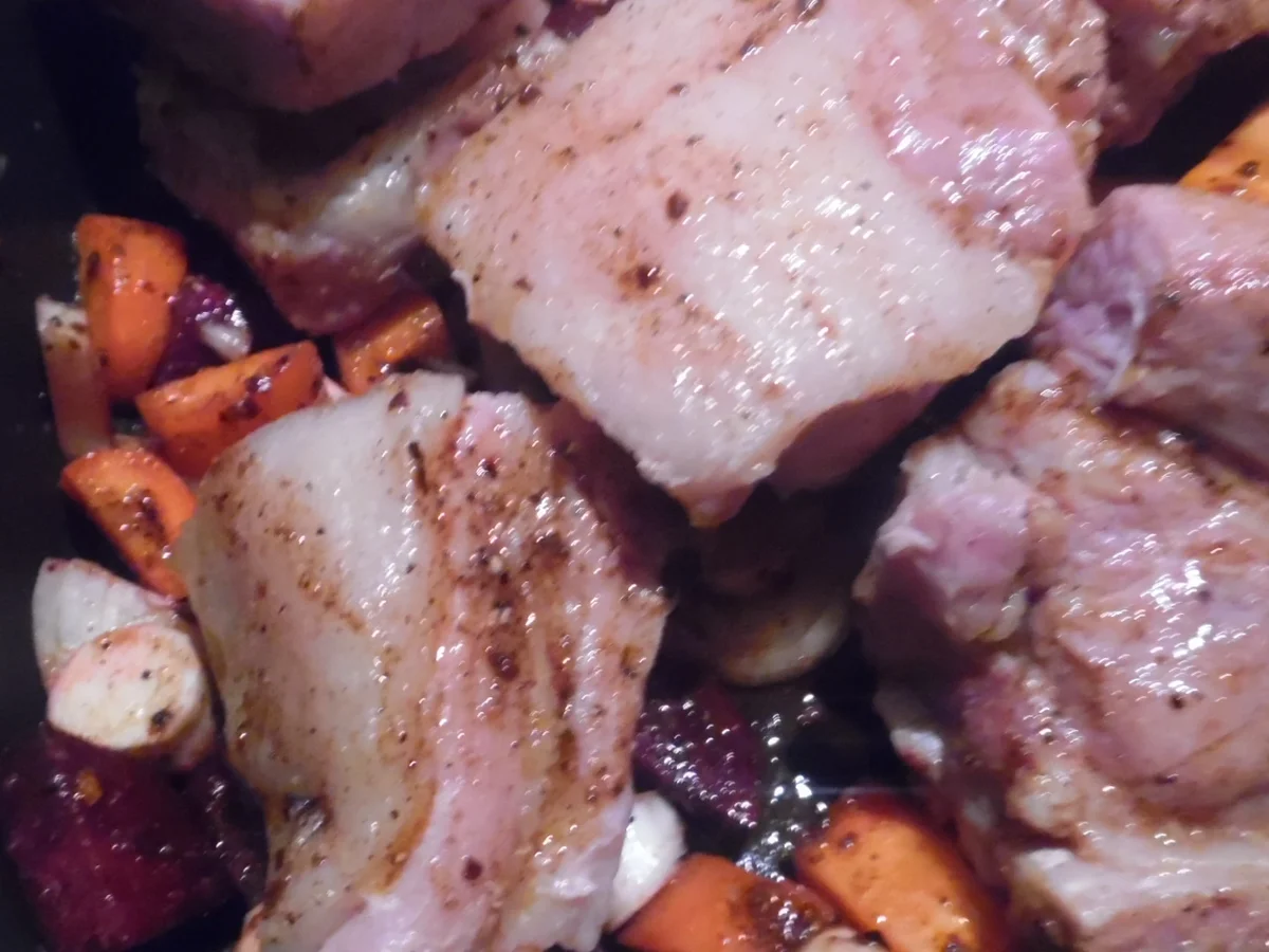 Rezept: Gepökelte, würzige Schweine-Rippe aus dem Ofen Bild Nr. 4711 Gepökelte, würzige Schweine-Rippe aus dem Ofen - Rezept - Bild Nr. 4711