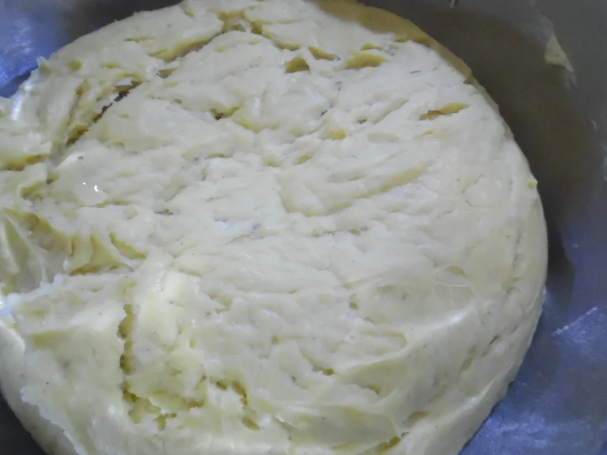 Rezept: Brioche bouclettes ...Brioche in "Rosen-Form" Bild Nr. 4719 Brioche bouclettes ...Brioche in "Rosen-Form" - Rezept - Bild Nr. 4719