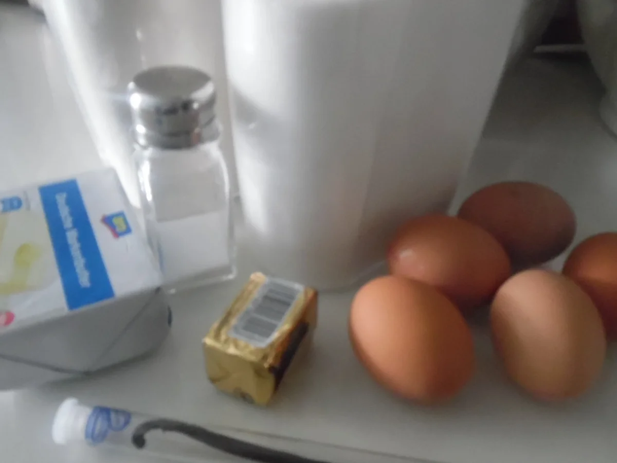 Rezept: Brioche bouclettes ...Brioche in "Rosen-Form" Bild Nr. 4725 Brioche bouclettes ...Brioche in "Rosen-Form" - Rezept - Bild Nr. 4725