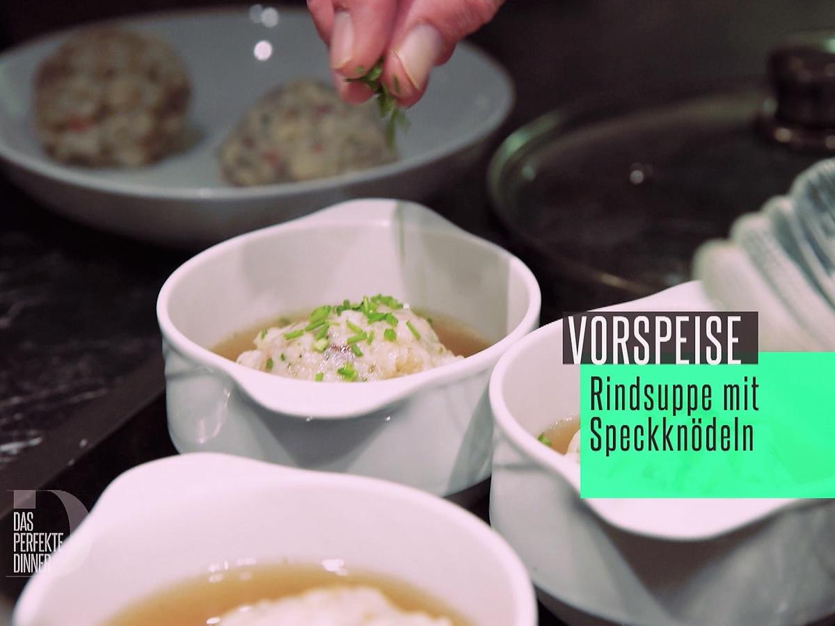 Speckknödelsuppe - Rezept mit Bild - kochbar.de