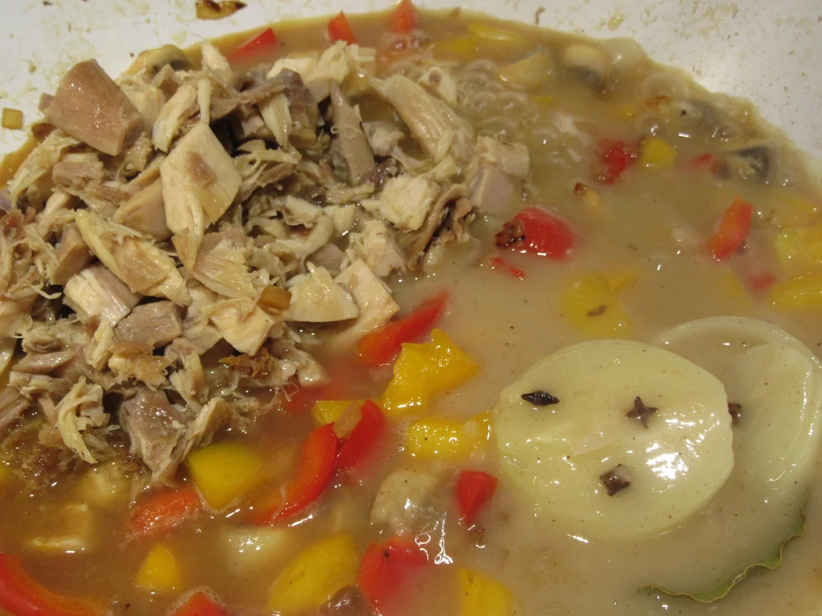 Suppen: Igensdorfer Gockeltopf - Rezept - Bild Nr. 4717