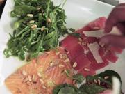 Zweierlei Carpaccio vom Fisch, zwei Salate und selbstgemachtes Ciabatta - Rezept - Bild Nr. 2