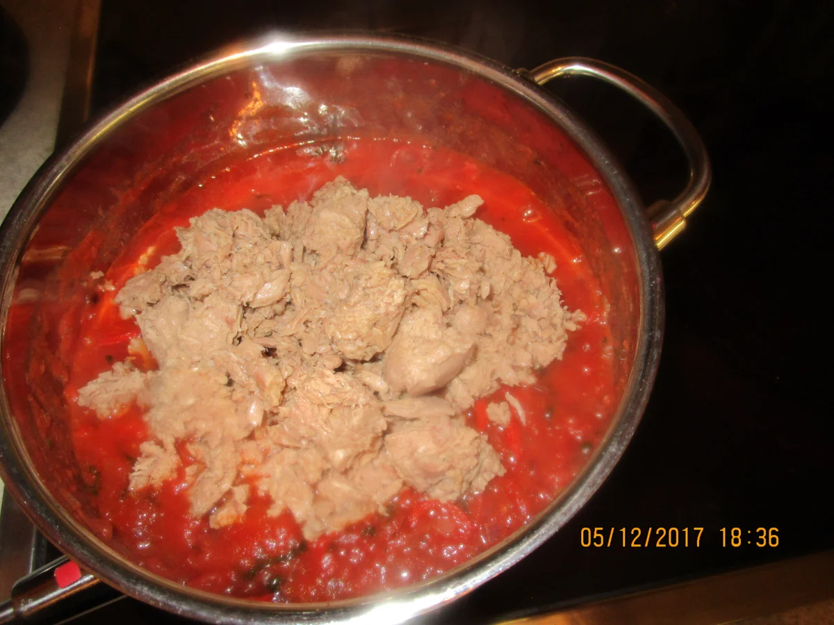 Rezept: Tortiglioni mit Thunfisch Bild Nr. 4736 Tortiglioni mit Thunfisch - Rezept - Bild Nr. 4736