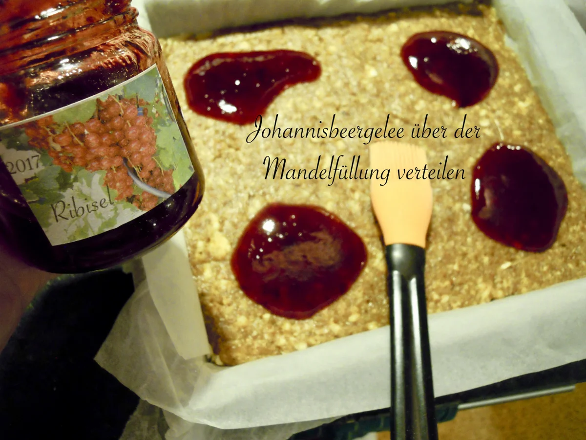 Ungarische Würfel mit Mandelgewürzteig - Rezept - Bild Nr. 4742