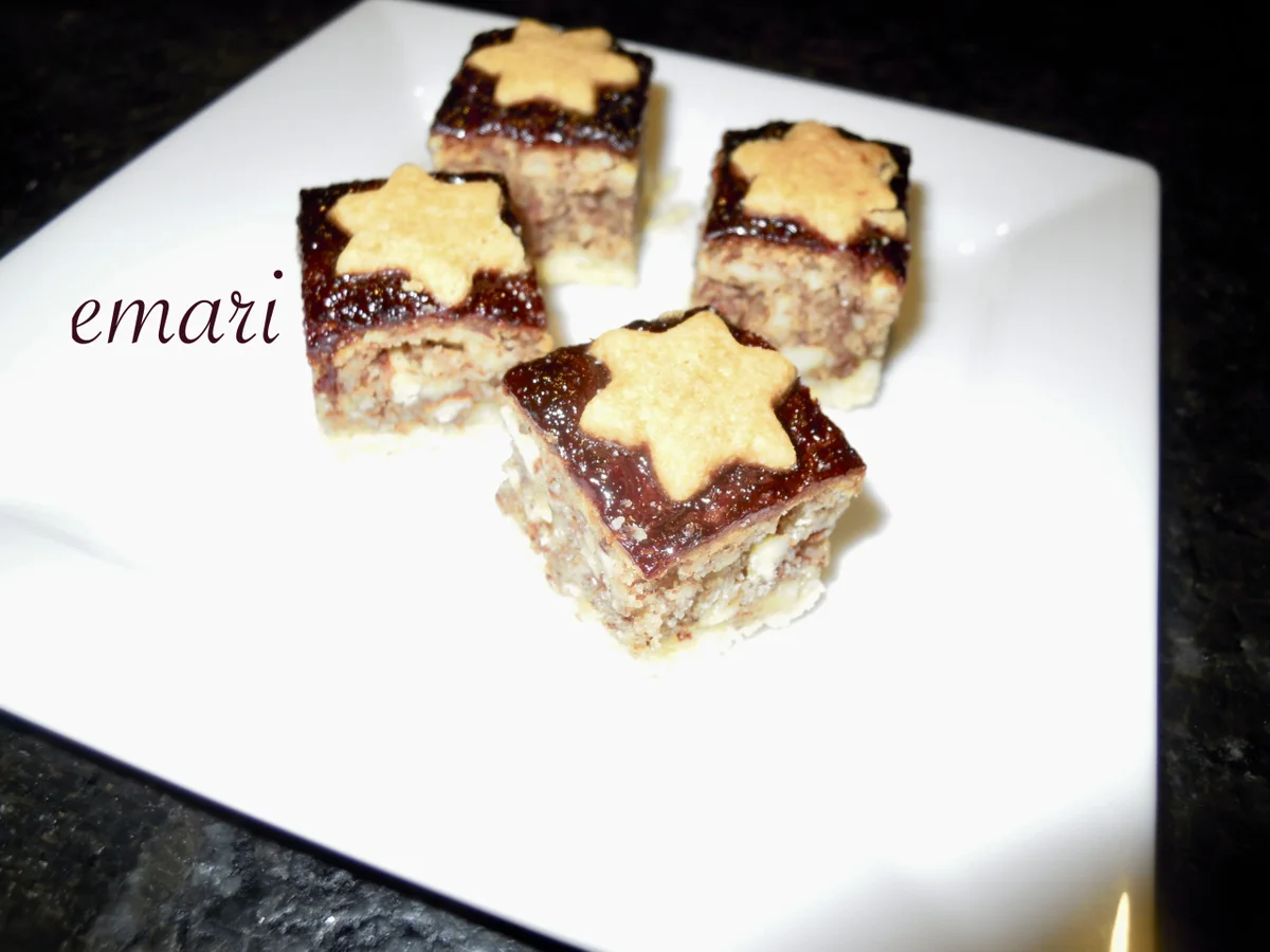 Ungarische Würfel mit Mandelgewürzteig - Rezept - Bild Nr. 4748