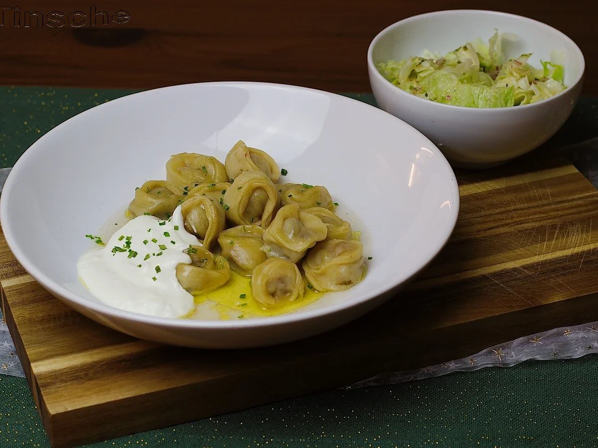 Pelmeni mit Schmanddipp - Rezept - Bild Nr. 4729