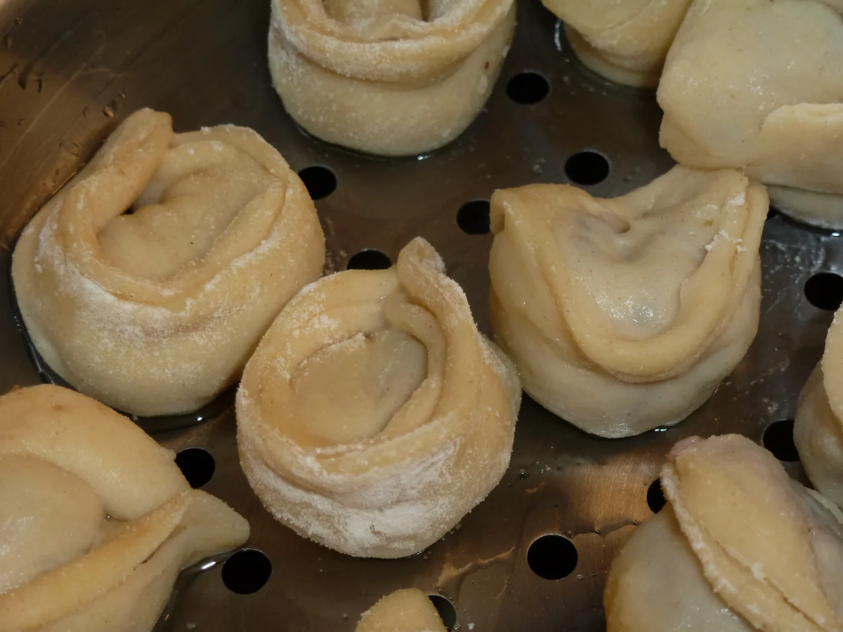 Pelmeni mit Schmanddipp - Rezept - Bild Nr. 4732