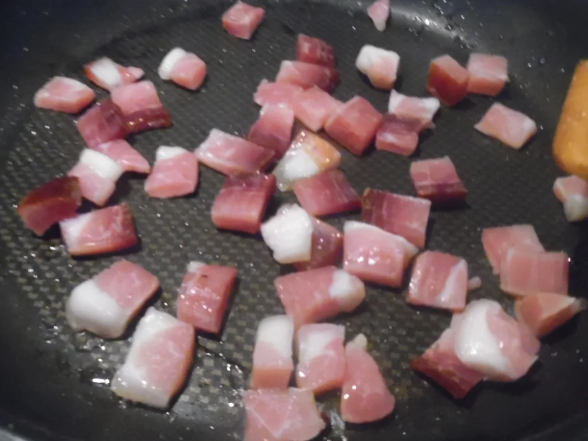 Kalbs-Leber-Ragout in einem Ring aus Kartoffel-Stampf - Rezept - Bild Nr. 4736