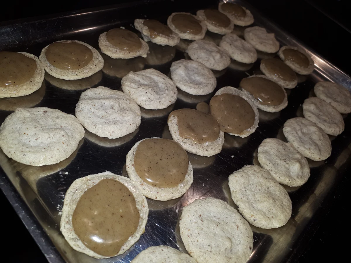 BiNe` S SPEKULATIUS MACARONS - Rezept - Bild Nr. 4785