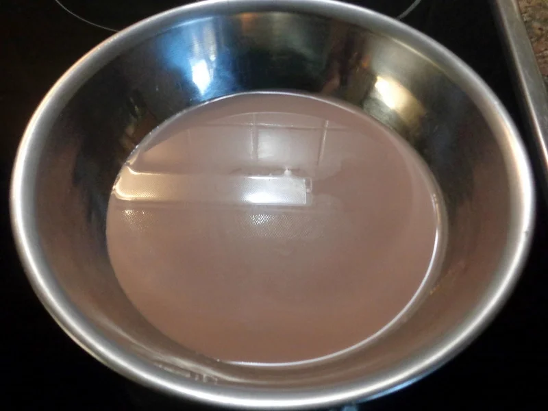 Glühwein-Panna Cotta mit Karamell-Gitter, Gewürz-Orangen auf Orangen-Zabaione ... - Rezept - Bild Nr. 4738