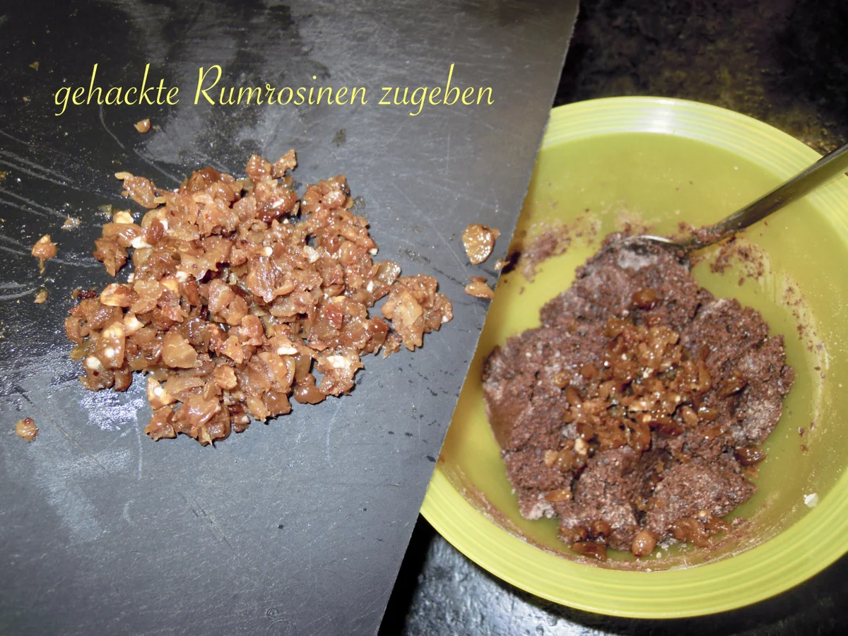 Rumkugeln mit Orangenlikör - Rosinen - Rezept - Bild Nr. 4734