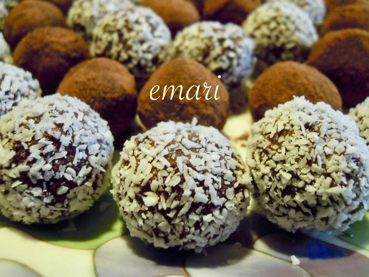 Rumkugeln mit Orangenlikör - Rosinen - Rezept - Bild Nr. 4736