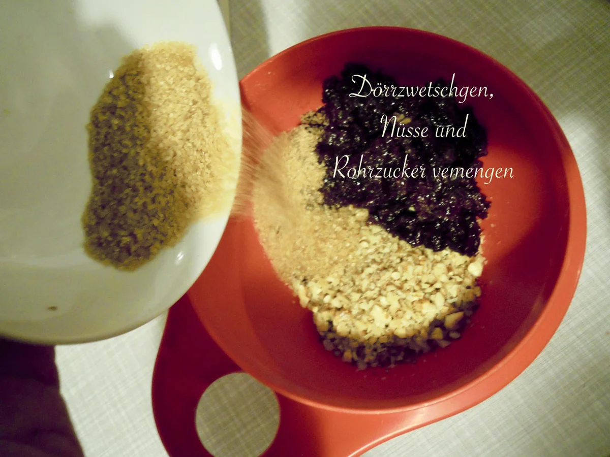 Dörrzwetschgen Kugeln - die gesunde Alternative - Rezept - Bild Nr. 4739