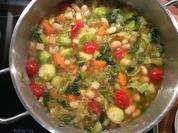 Minestrone mit Wintergemüse und Pesto - Rezept - Bild Nr. 2