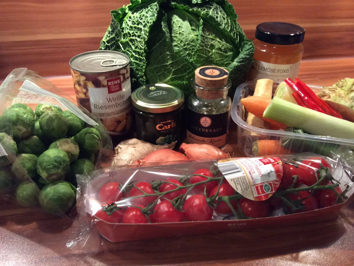 Minestrone mit Wintergemüse und Pesto - Rezept - Bild Nr. 3