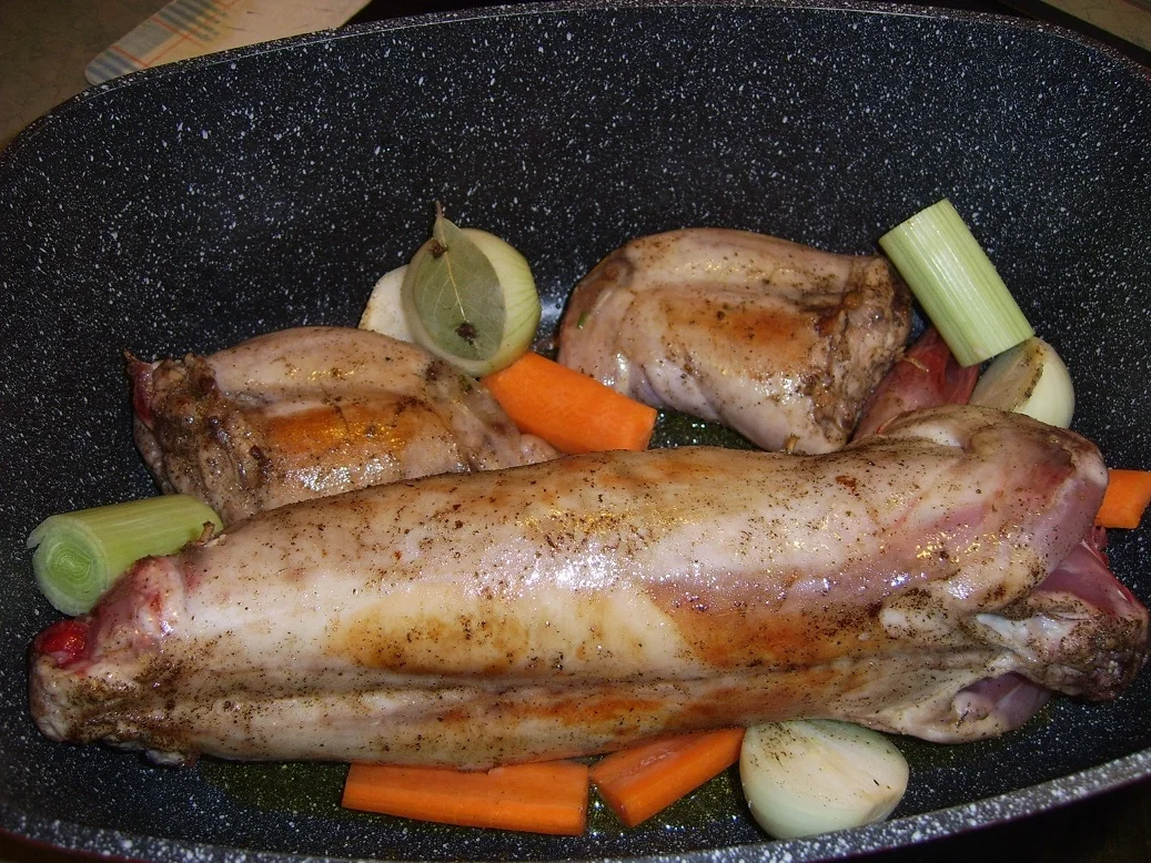 Hase gefüllt an Jägersoße - Rezept - Bild Nr. 11