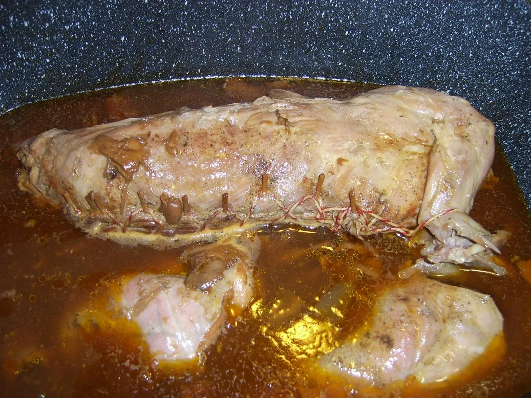 Hase gefüllt an Jägersoße - Rezept - Bild Nr. 13