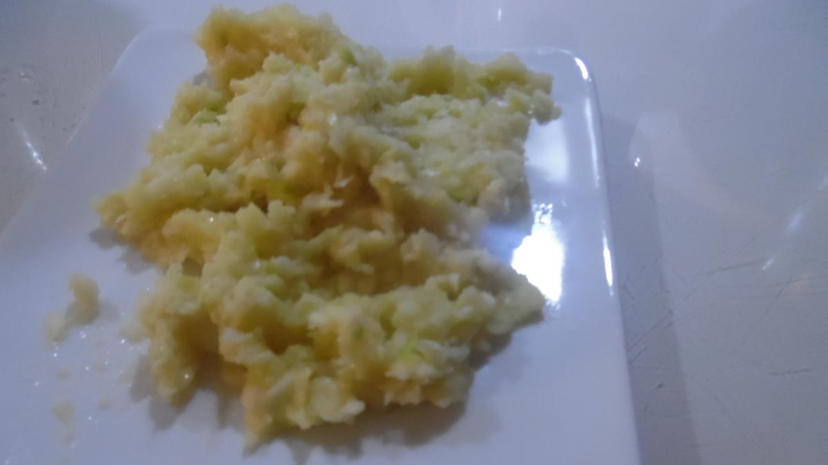 Knoblauchsuppe mit Parmesan-Crostini - Rezept - Bild Nr. 6