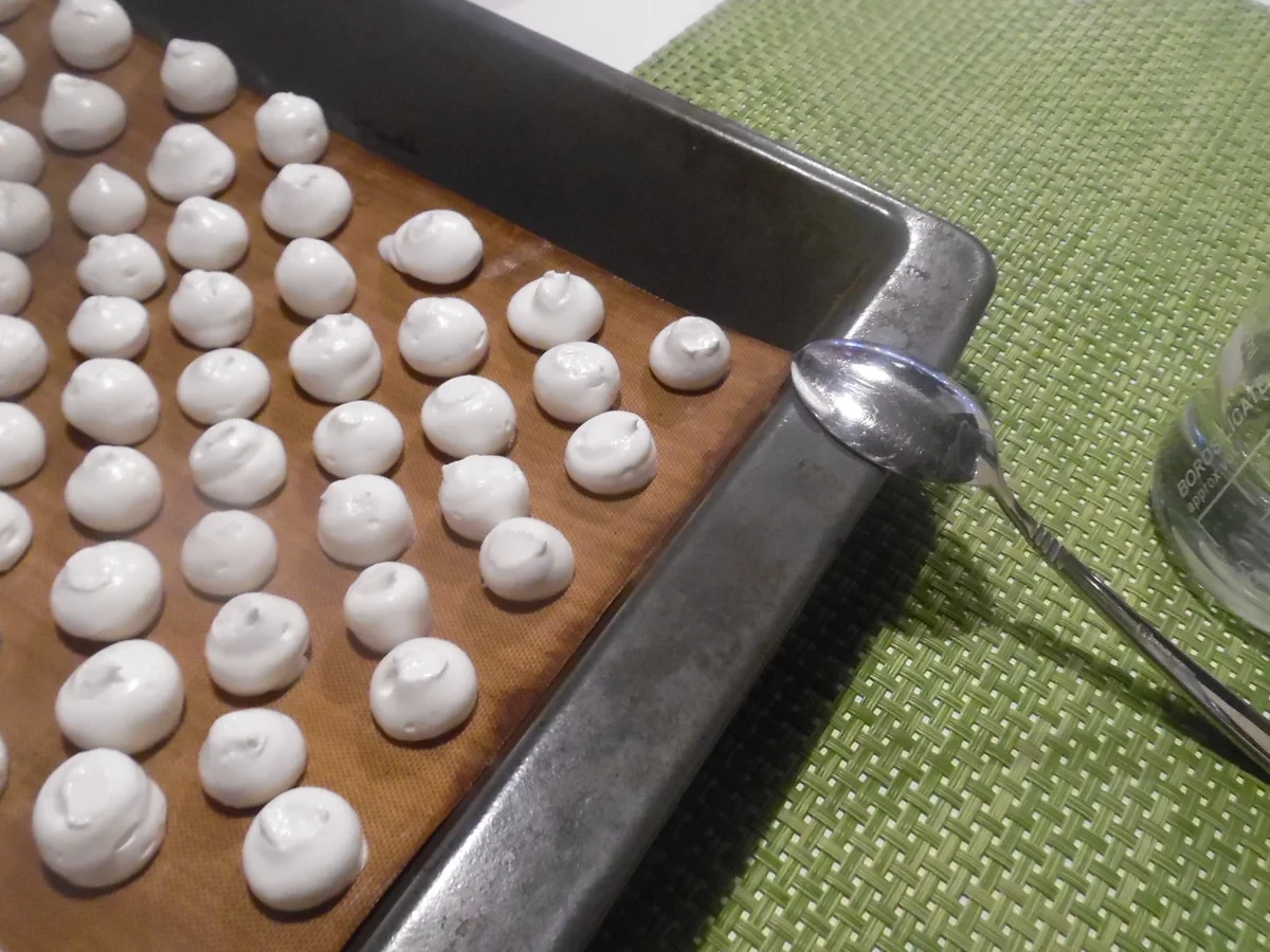 Rezept: Schneeball-Kuppeltorte Bild Nr. 4805 Schneeball-Kuppeltorte - Rezept - Bild Nr. 4805