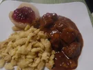 Wildschwein-Gulasch mit Preiselbeer-Birne und Spätzle - Rezept - Bild Nr. 4794